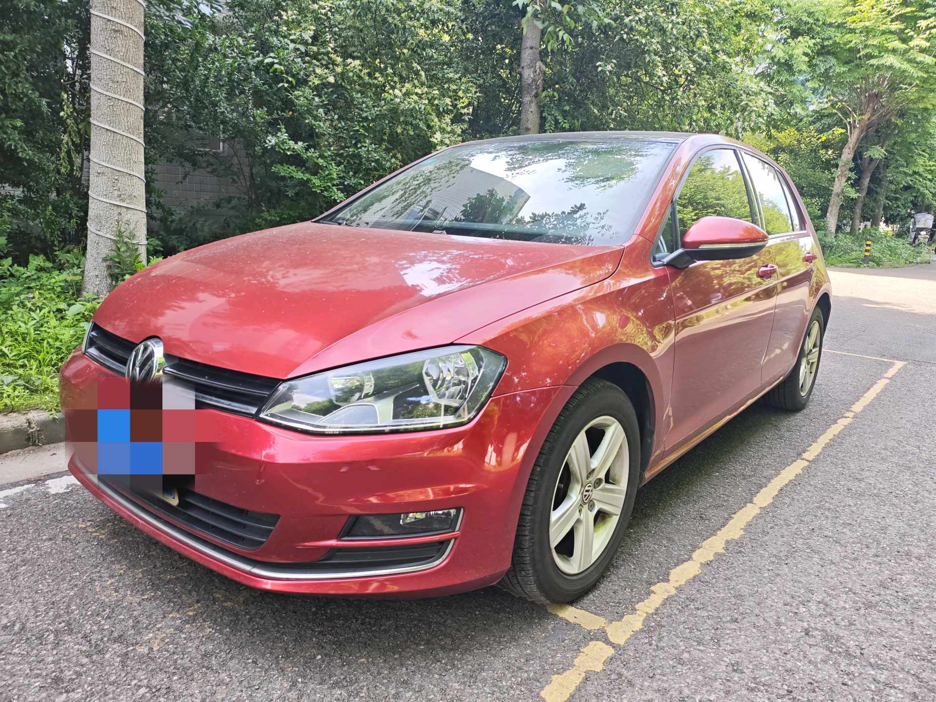 Volkswagen Golf 2014 Volkswagen Golf 2014 car image