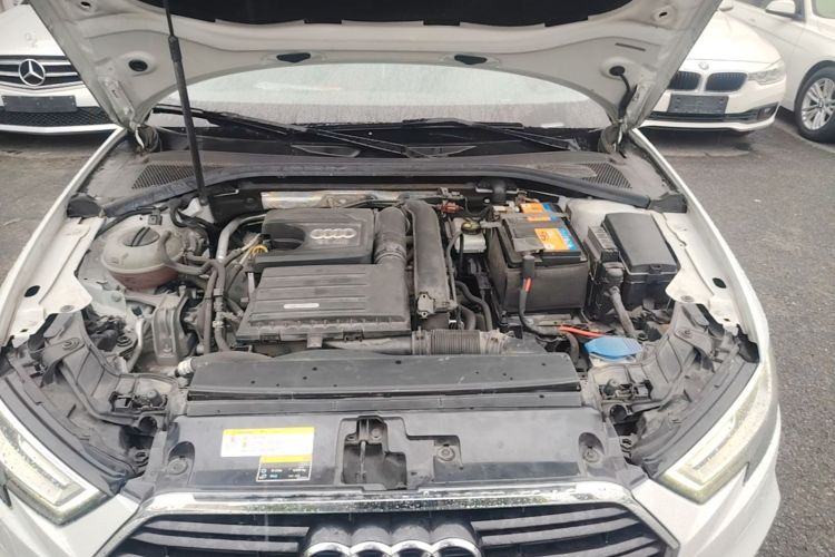 Audi A3 2019 car image #20