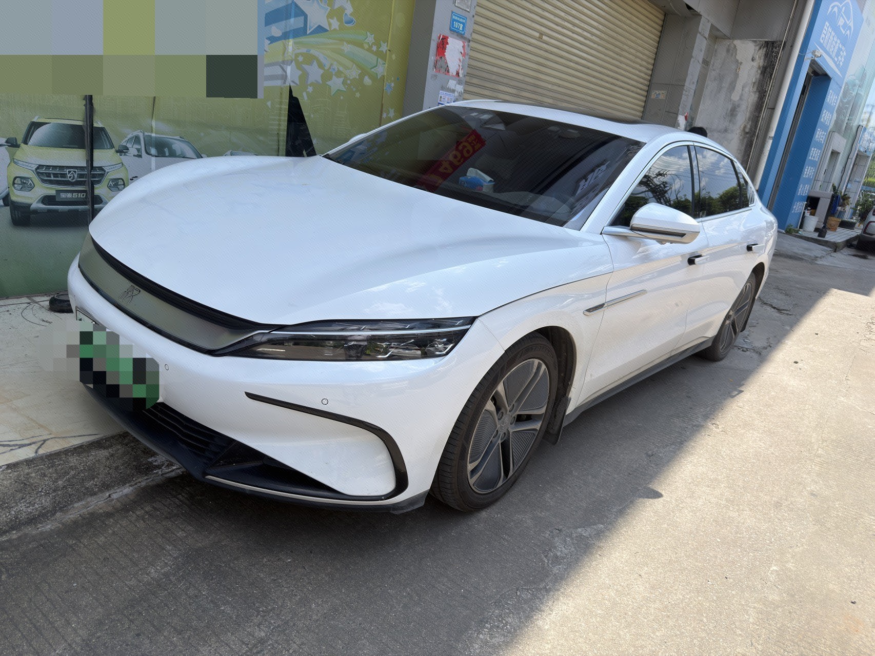 BYD Han 2024 car image 