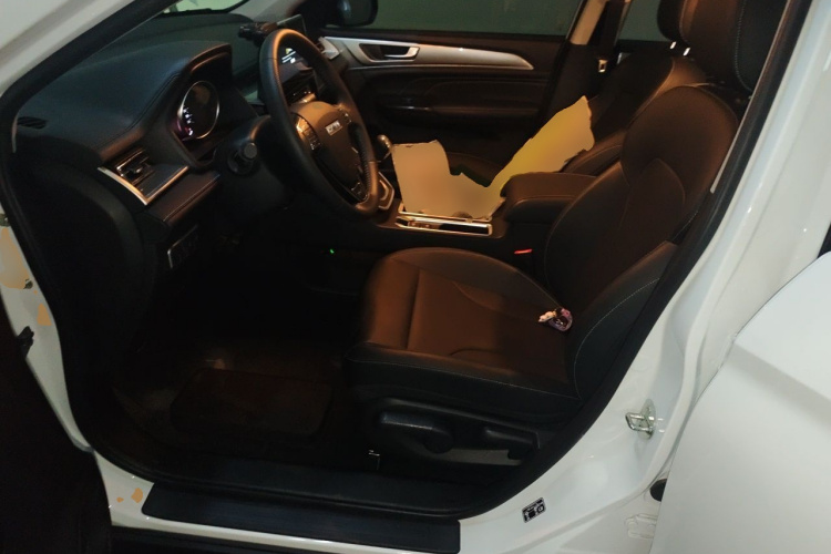 Haval M6 2024 #15 Haval M6 2024 car image #15