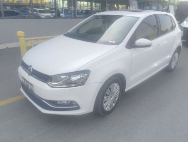 Volkswagen Polo 2016 car image 