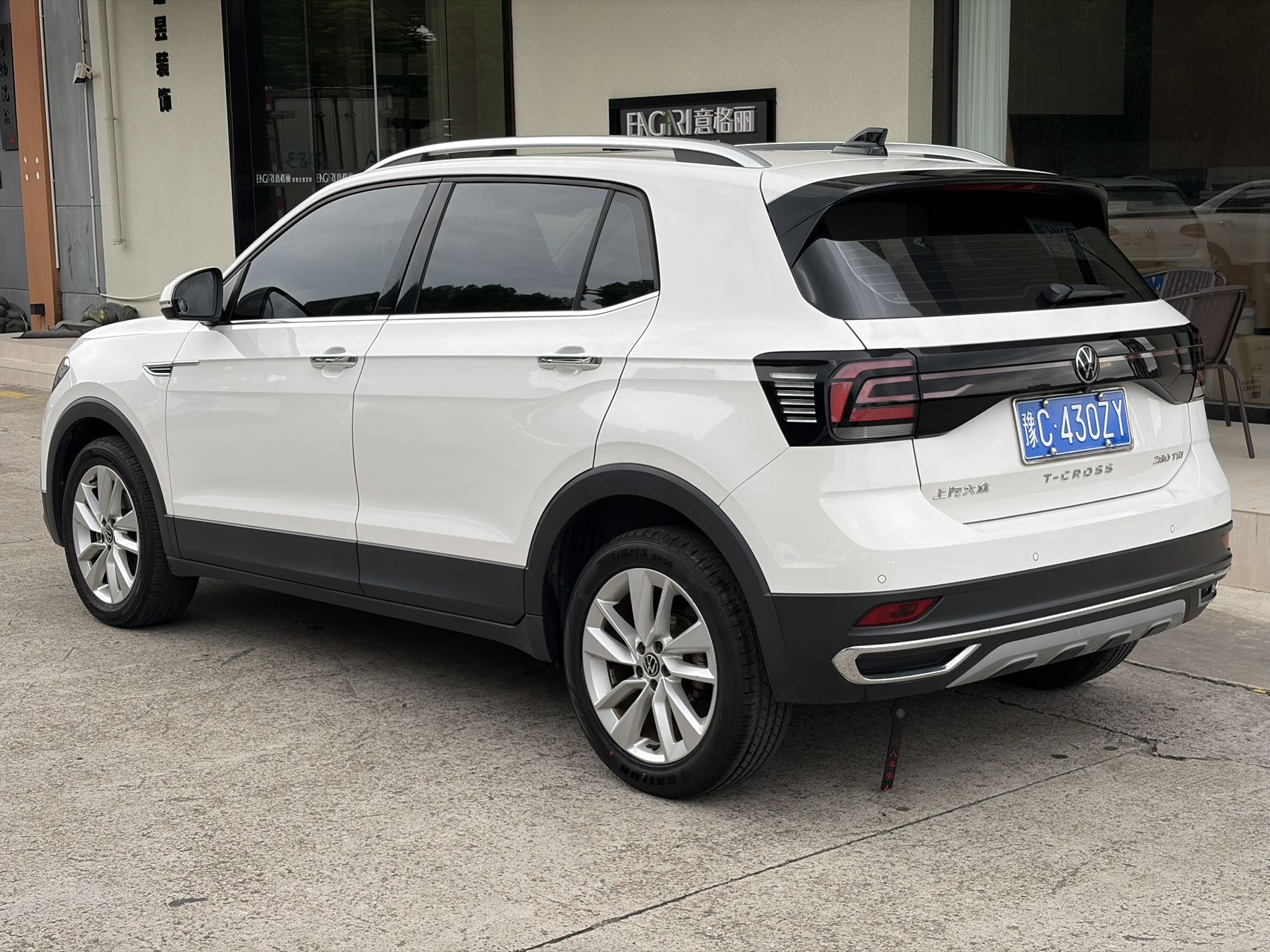 Volkswagen T-Cross 2021 immagine di auto #11