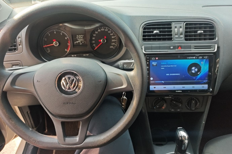 Volkswagen Polo 2017 #10 Volkswagen Polo 2017 car image #10