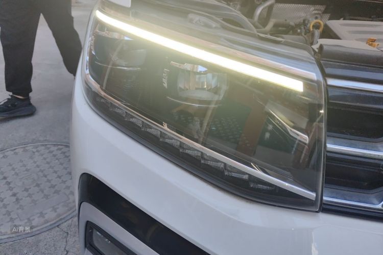 Volkswagen T-Cross 2021 immagine di auto #8