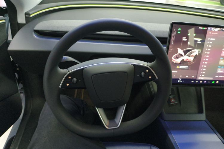 Tesla Model 3 2025 #11 Tesla Model 3 2025 car image #11