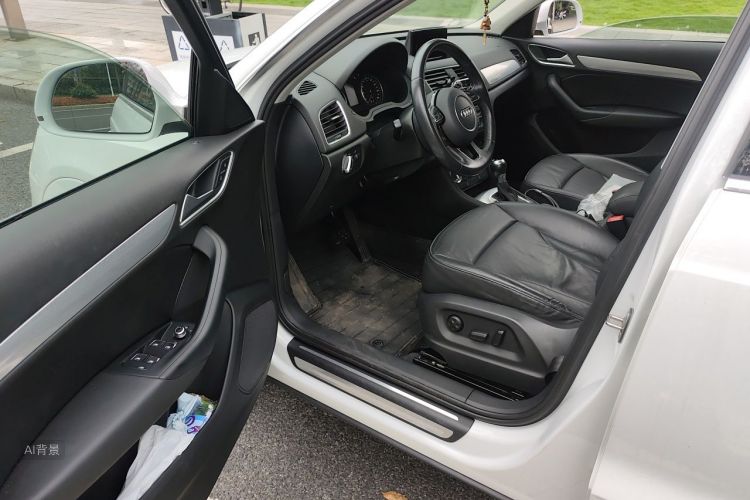 Audi Q3 2016 #18 Audi Q3 2016 car image #18