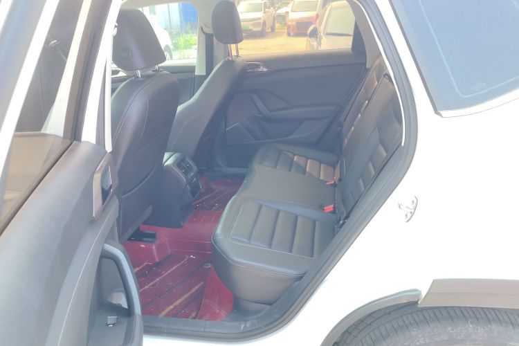 Volkswagen Tharu 2022 immagine di auto #17