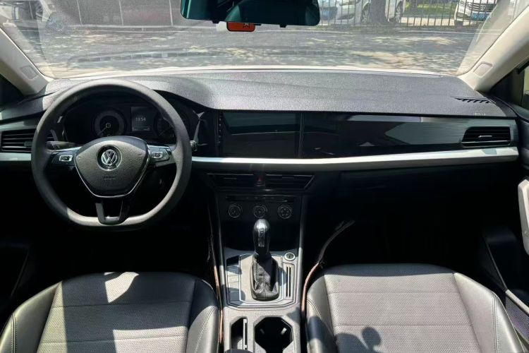Volkswagen Lavida 2021 car image #10