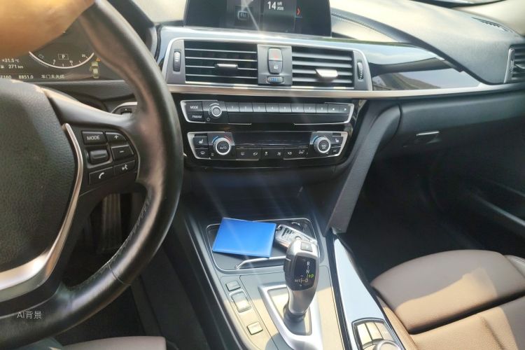 BMW 3 Series 2018 #15 BMW 3 Series 2018 car image #15