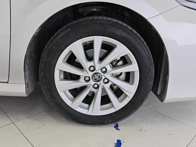 Toyota Camry 2022 car image #6