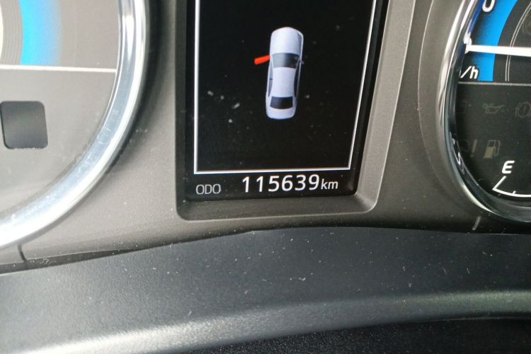 Toyota Corolla 2017 #10 Toyota Corolla 2017 car image #10