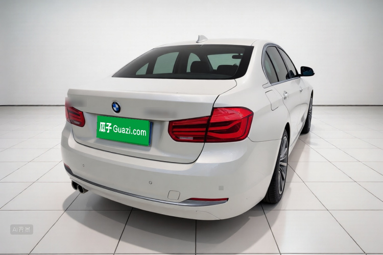 BMW 3 Series 2019 car image #7
