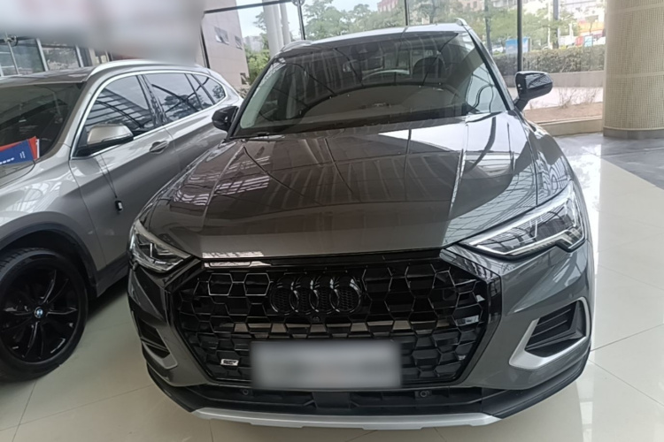Audi Q3 2020 #3 Audi Q3 2020 car image #3