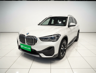 BMW X1 2020 BMW X1 2020 car image