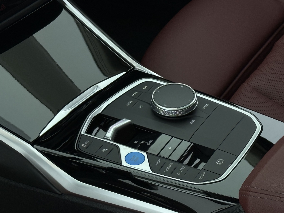 BMW i3 2022 #8 BMW i3 2022 car image #8