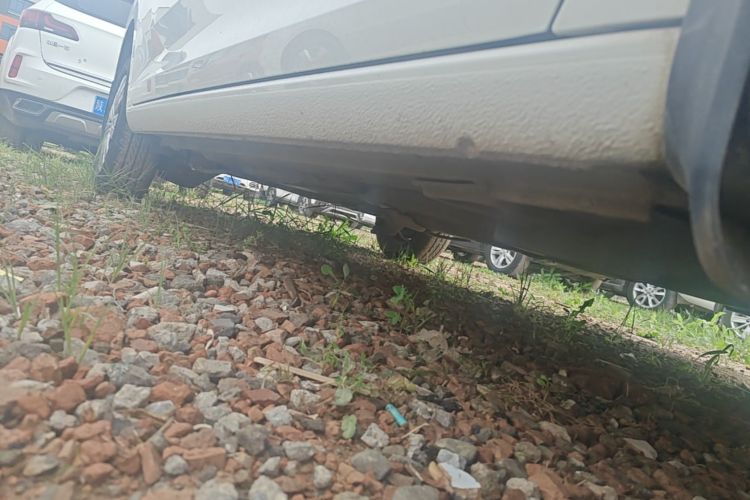 Volkswagen Santana 2019 car image #26