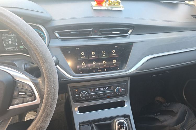 GEELY Emgrand 2021 #15 GEELY Emgrand 2021 car image #15
