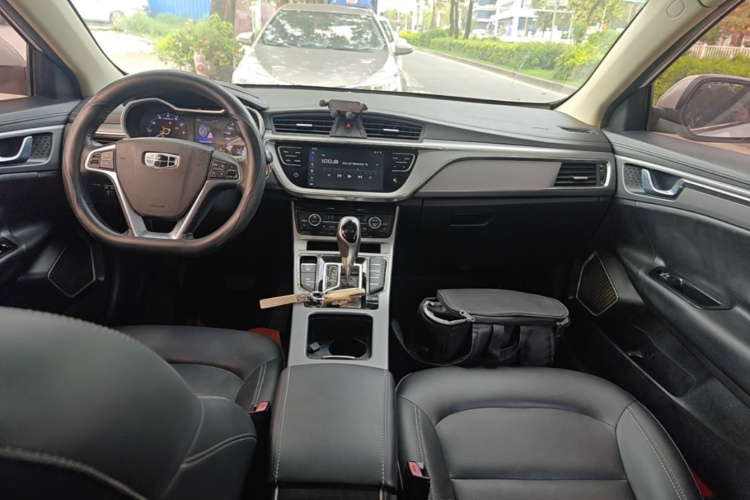 GEELY Emgrand GL 2019 #10 GEELY Emgrand GL 2019 car image #10