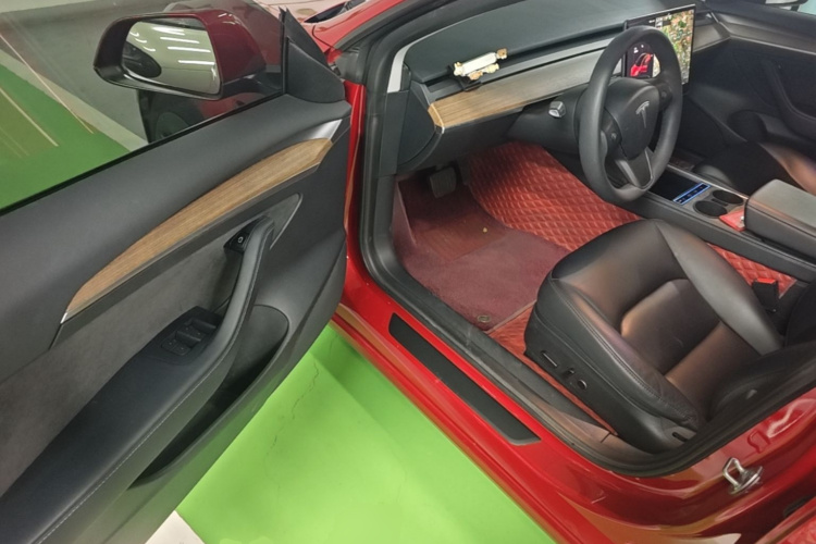 Tesla Model 3 2021 #16 Tesla Model 3 2021 car image #16