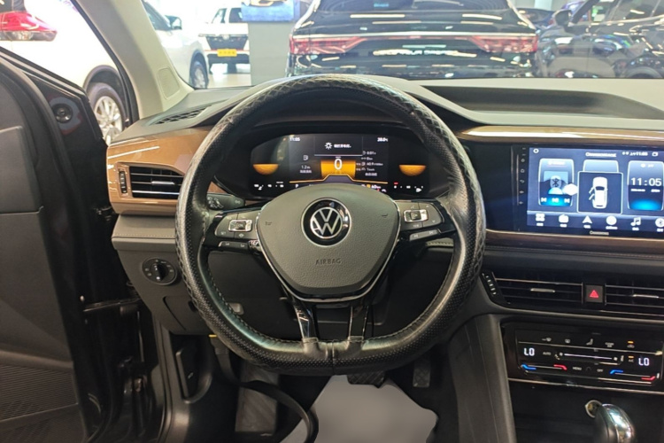 Volkswagen Tharu 2022 #11 Volkswagen Tharu 2022 car image #11