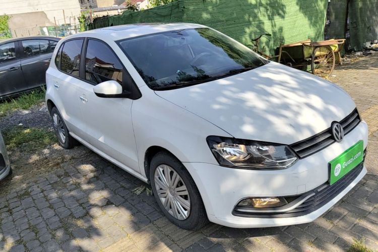 Volkswagen Polo 2018 car image #4