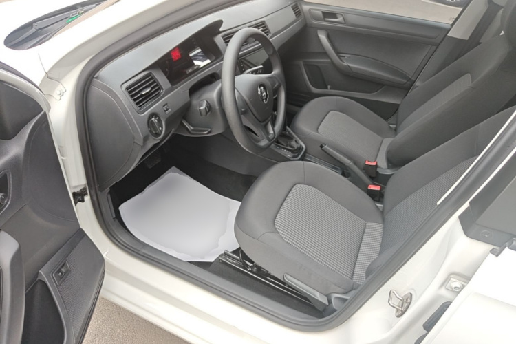 Volkswagen Santana 2019 car image #12