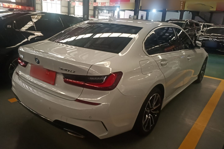 BMW 3 Series 2022 #7 BMW 3 Series 2022 car image #7
