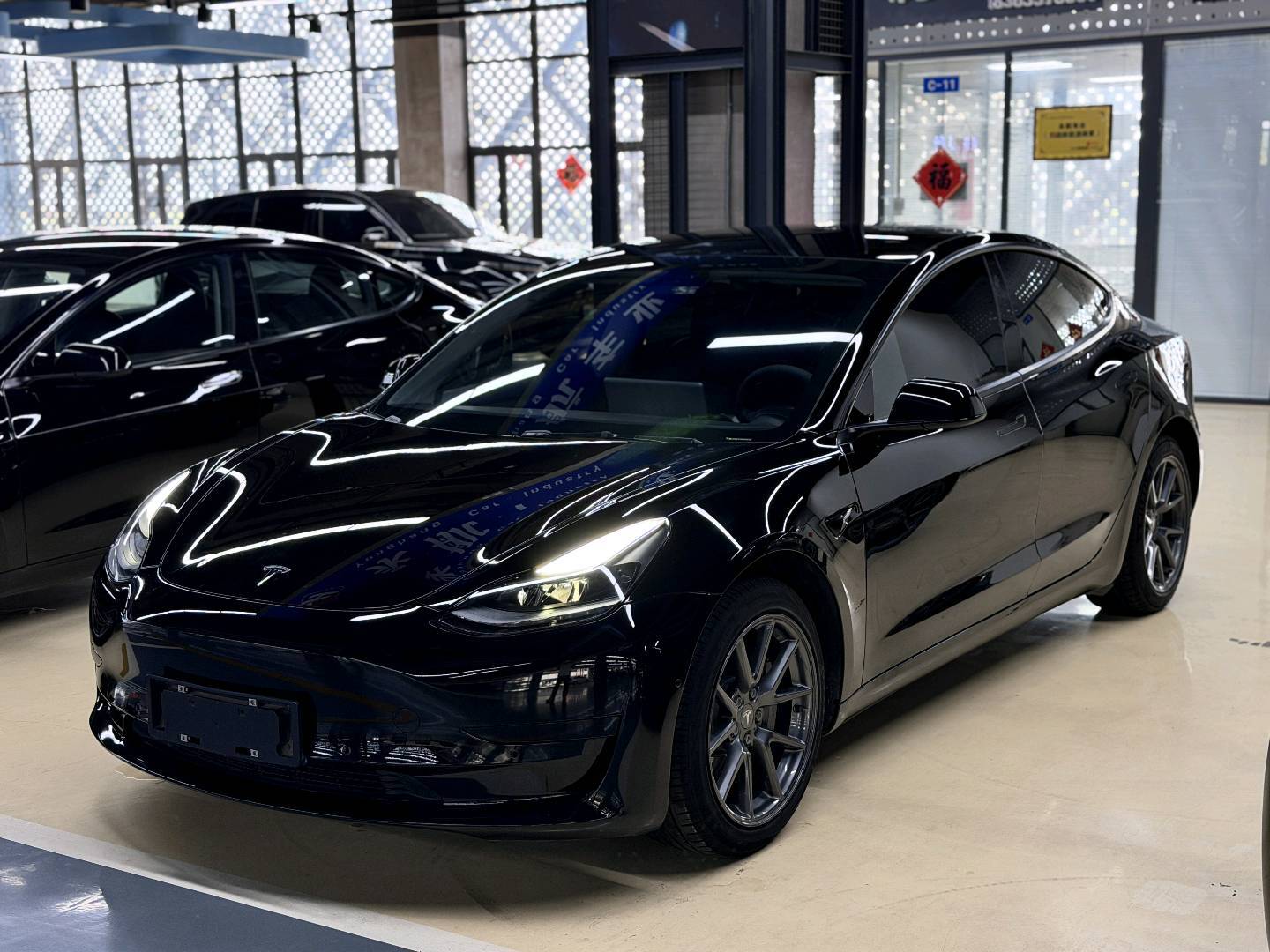 Tesla Model 3 2021 Tesla Model 3 2021 car image