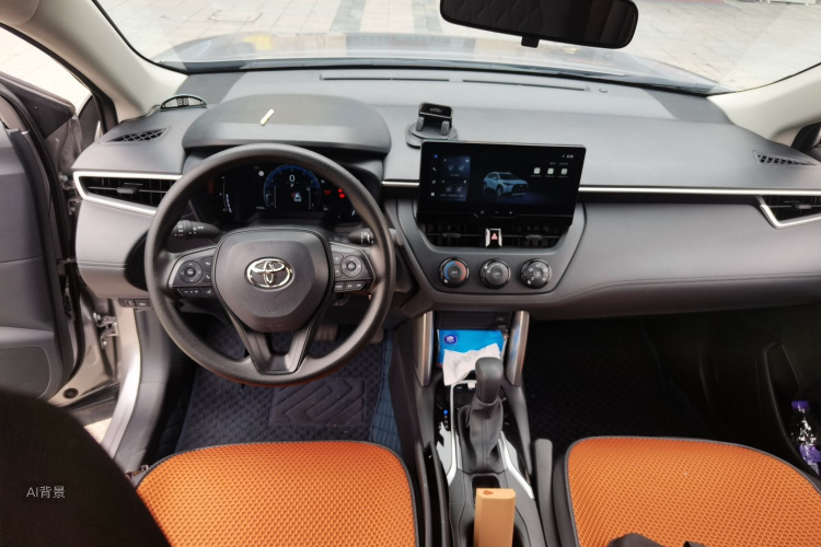 Toyota Corolla Cross 2024 immagine di auto #11