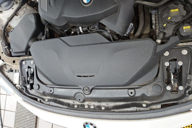 BMW 3 Series 2017 #18 BMW 3 Series 2017 immagine di auto #18