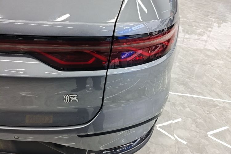BYD Han 2023 #8 BYD Han 2023 car image #8