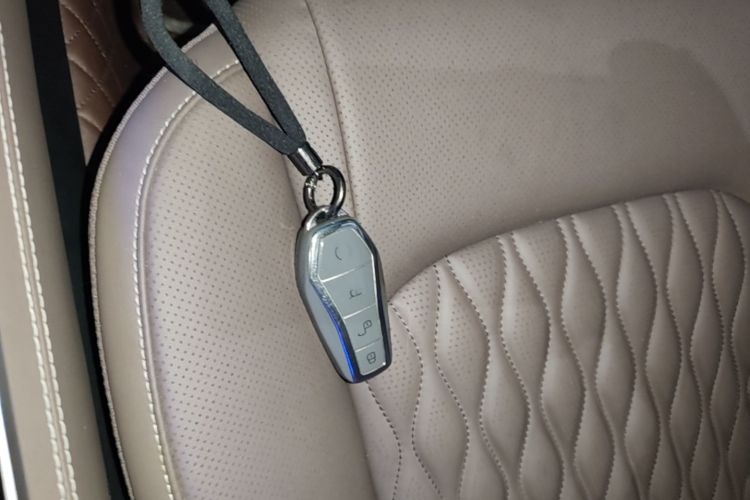 BYD Han 2023 #9 BYD Han 2023 car image #9