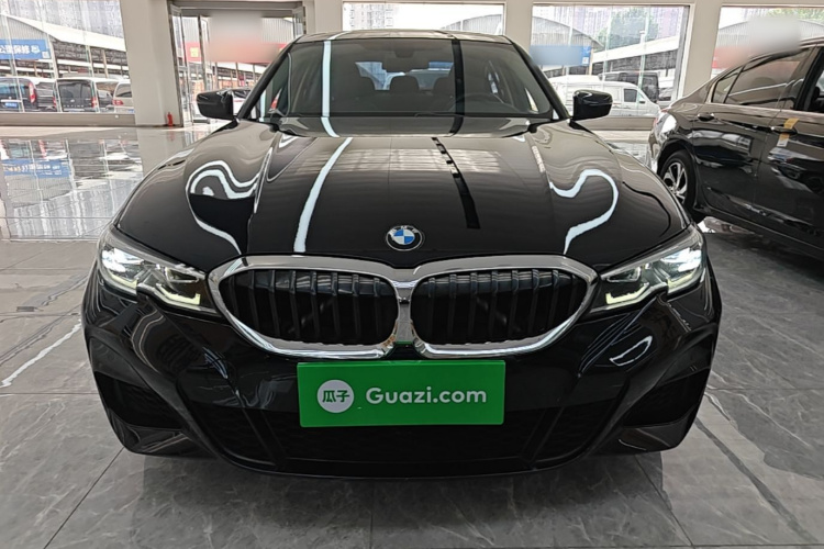 BMW 3 Series 2020 #3 BMW 3 Series 2020 car image #3