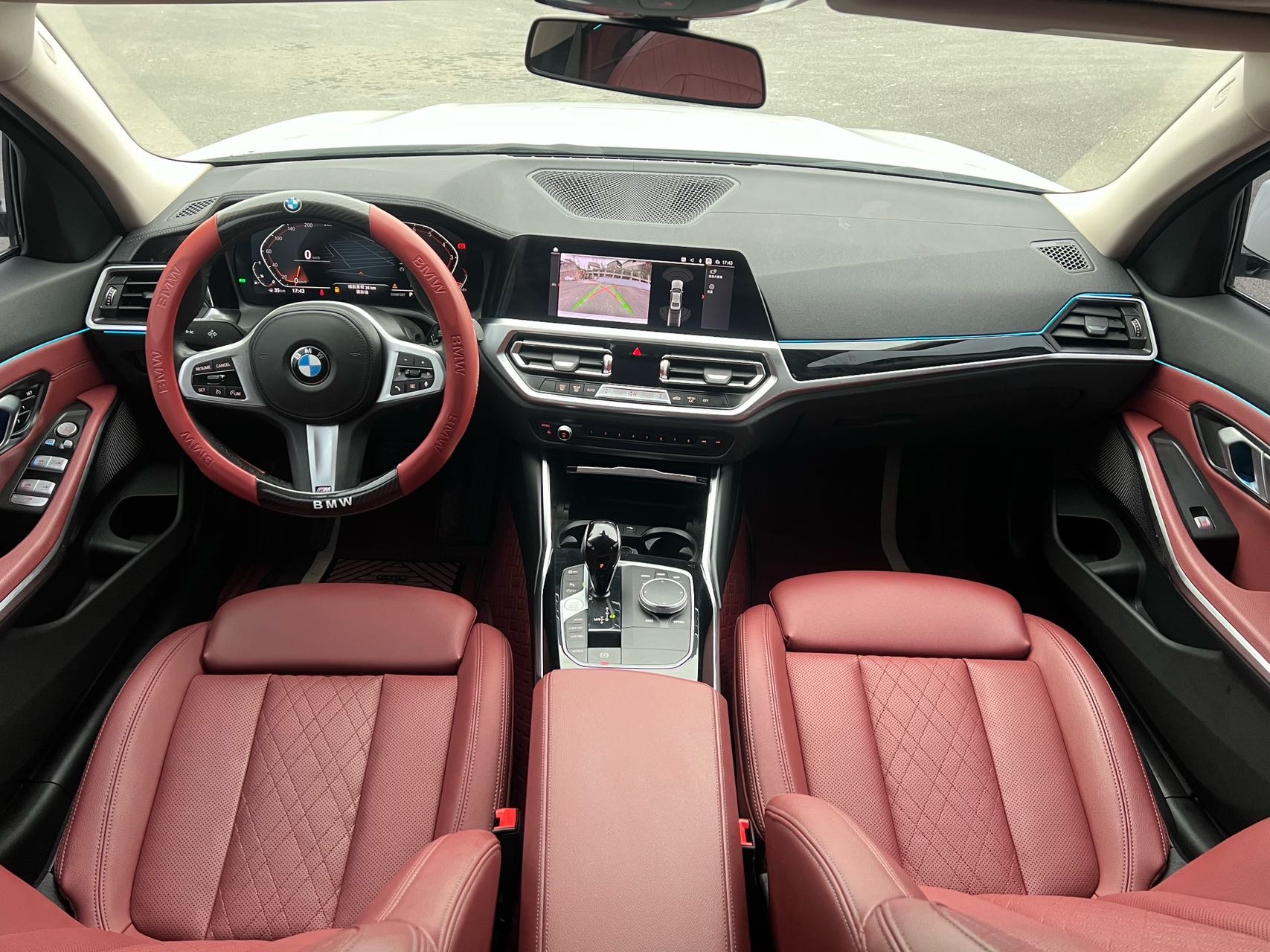 BMW 3 Series 2022 immagine di auto #6