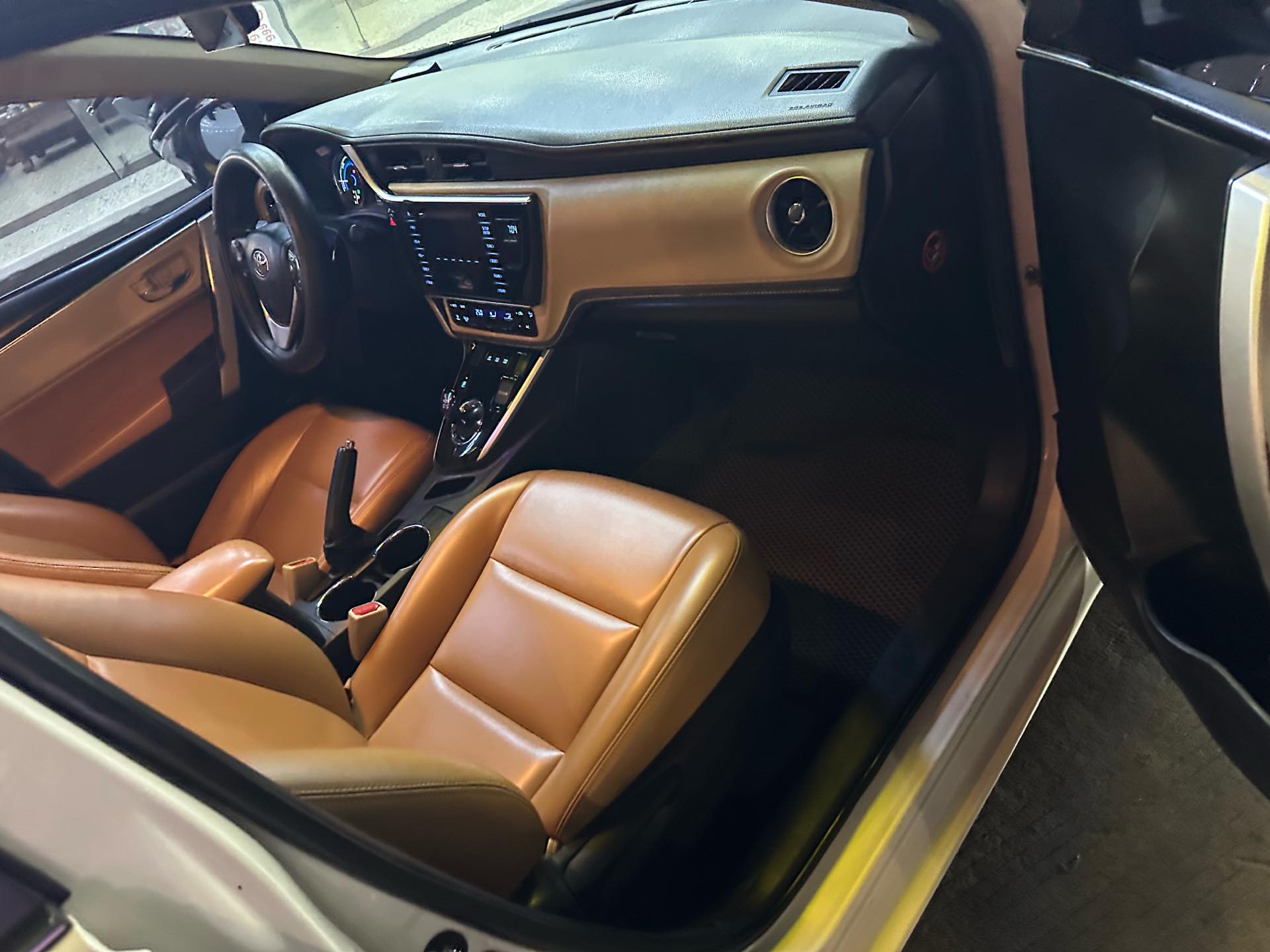 Toyota Corolla 2019 car image #4