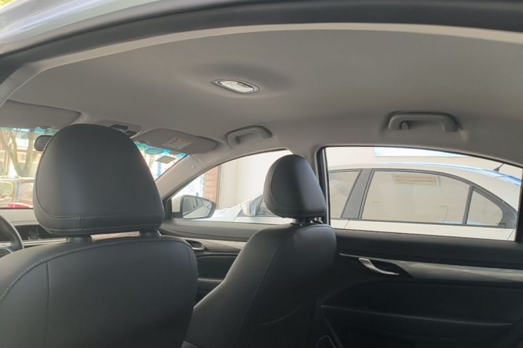 GEELY Emgrand 2020 #18 GEELY Emgrand 2020 car image #18
