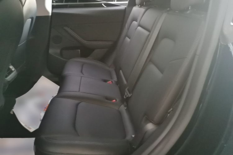 Tesla Model Y 2023 #17 Tesla Model Y 2023 car image #17