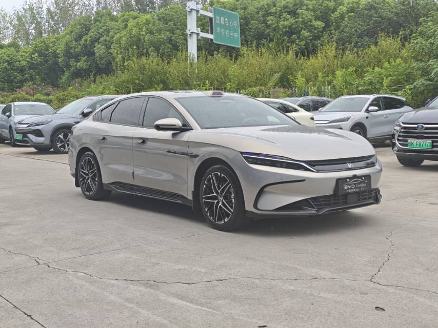 BYD Han 2025 car image #3
