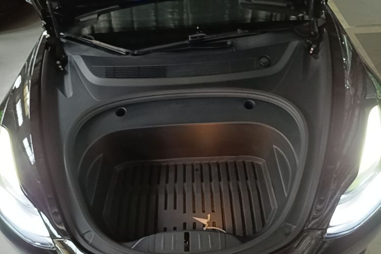 Tesla Model 3 2022 car image #22