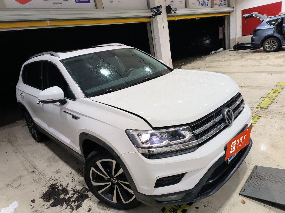 Volkswagen Tharu 2022 car image #2