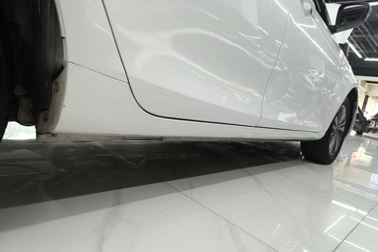 GEELY Emgrand 2019 car image #26