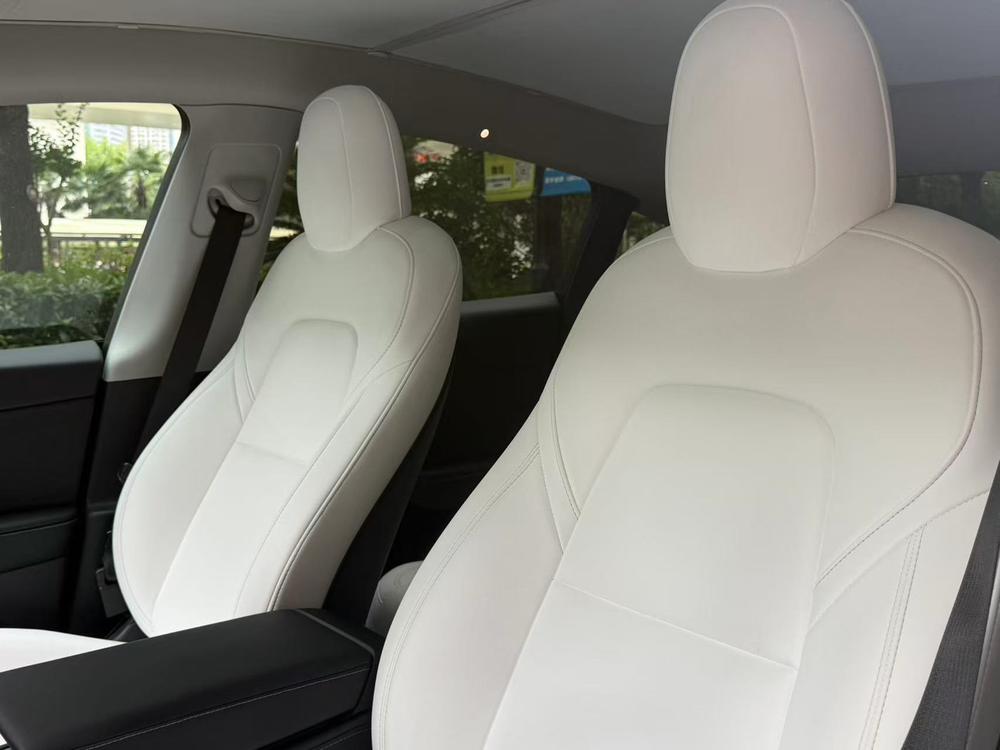 Tesla Model Y 2021 #10 Tesla Model Y 2021 car image #10