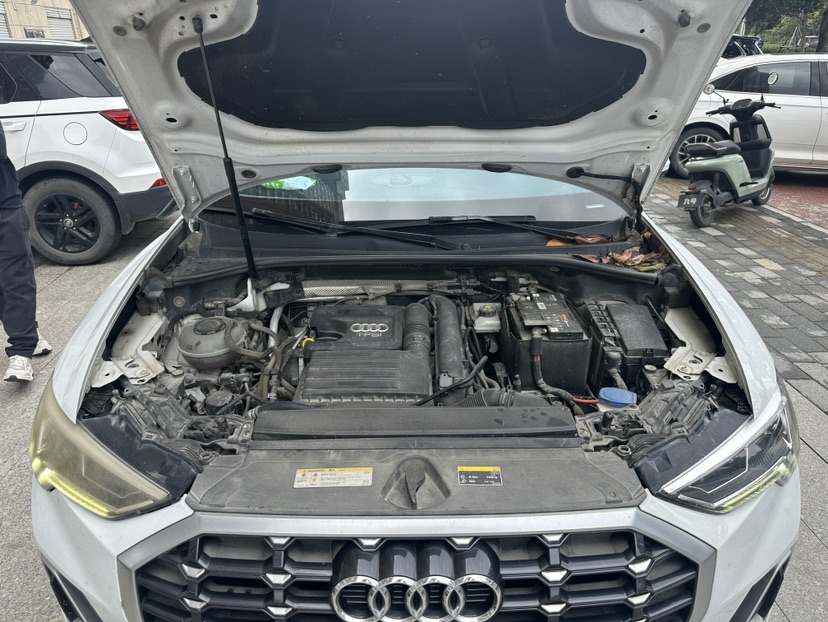 Audi Q3 2019 Audi Q3 2019 car image