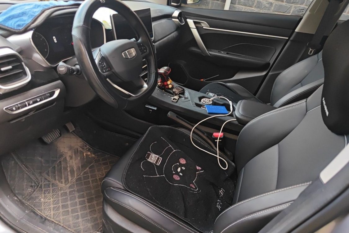 GEELY Coolray 2026 car image #18