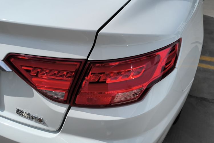 GEELY Emgrand GL 2018 #8 GEELY Emgrand GL 2018 car image #8