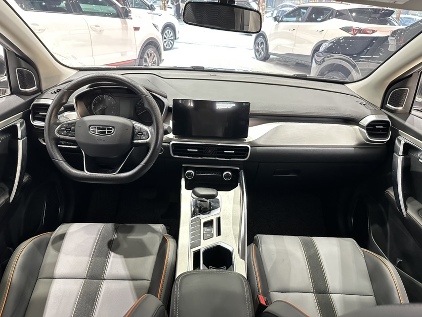 GEELY Coolray 2024 صورة سيارة #11