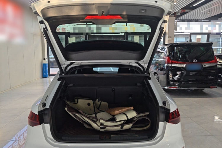 Audi A3 2024 immagine di auto #22