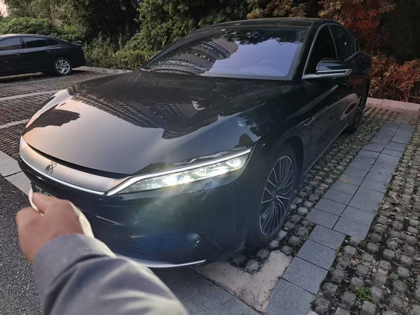 BYD Han 2022 BYD Han 2022 صورة سيارة