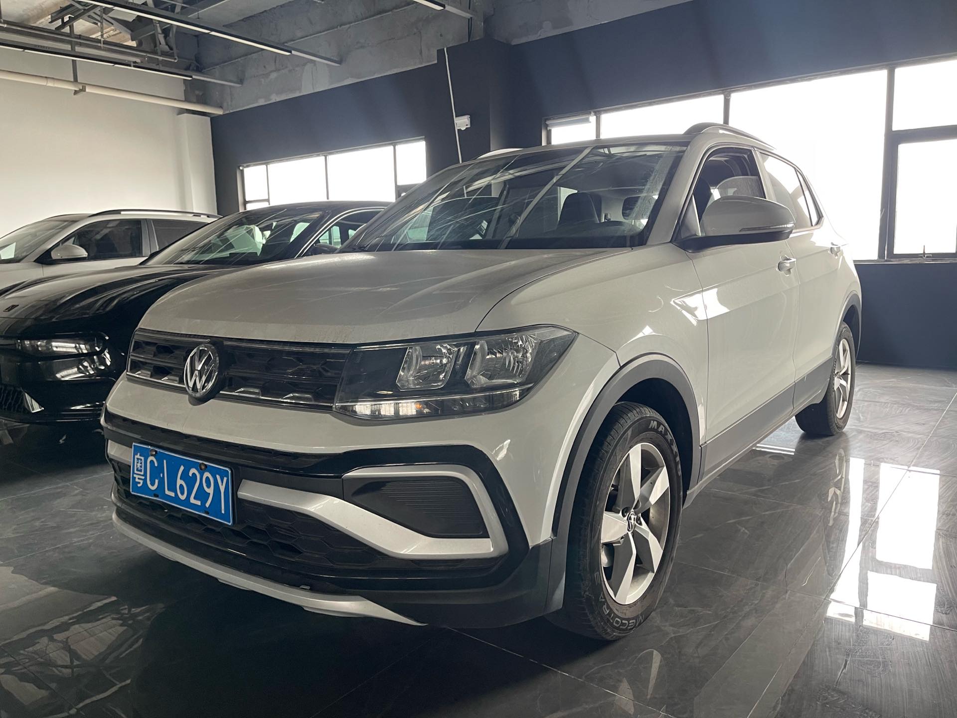 Volkswagen T-Cross 2024 car image 