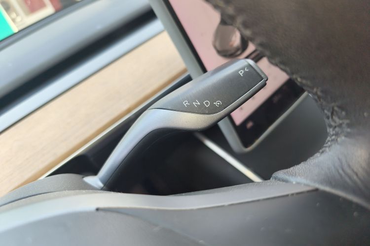 Tesla Model 3 2020 #14 Tesla Model 3 2020 car image #14